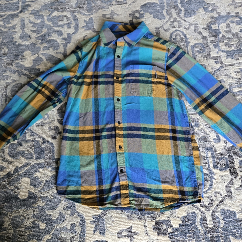 Hurley Blue and Yellow Plaid Casual Button Down Shirt